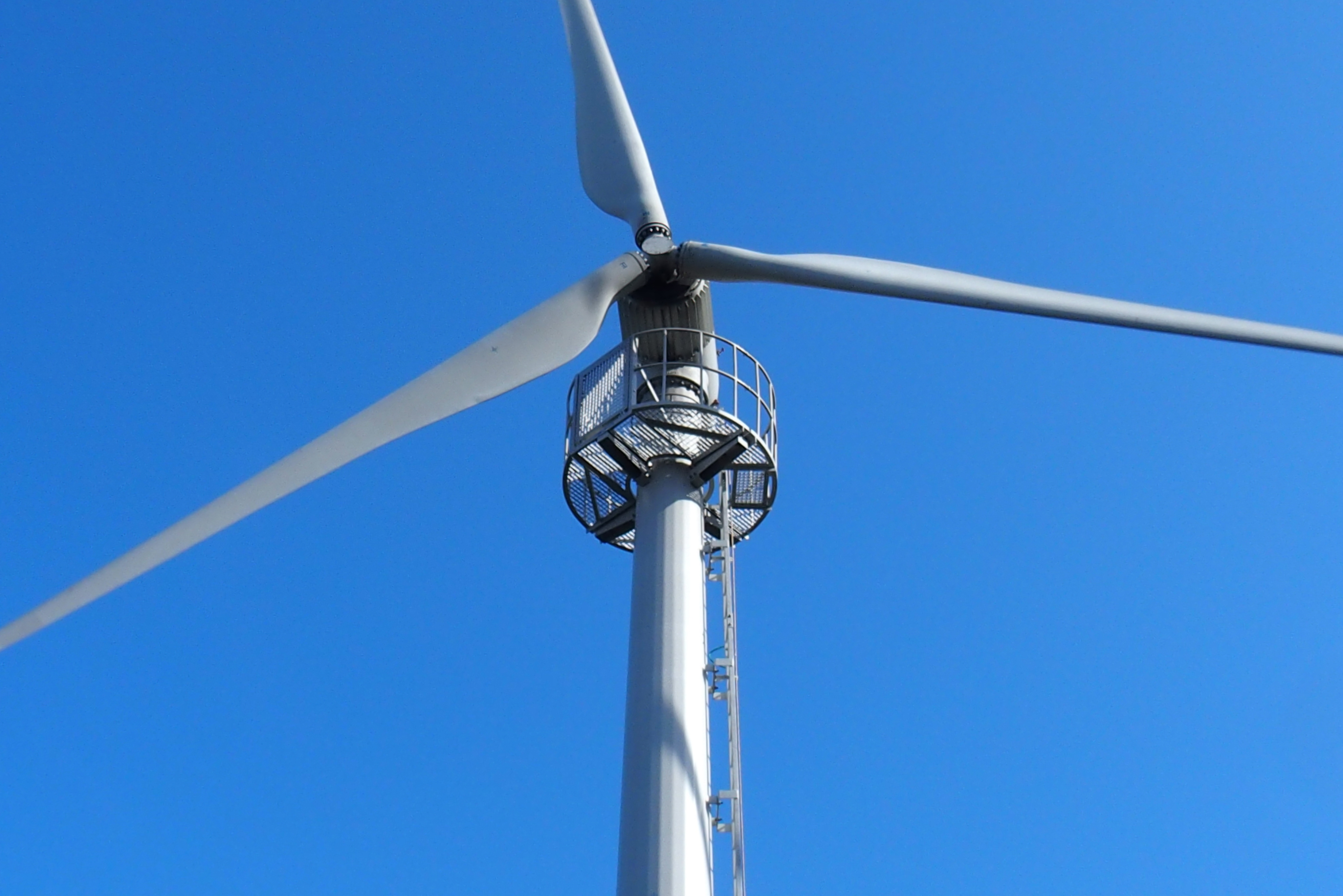 小型風力発電事業